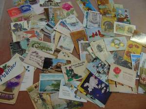 lot 3024 image: Selection of Vintage Postcards