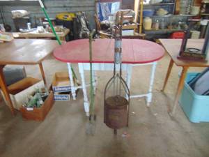 lot 3044 image: Vintage Vacuum and Weed Eater