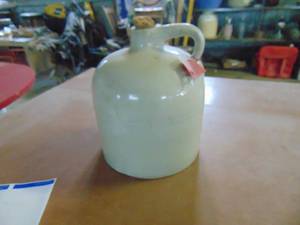 lot 3055 image: Crock Jug