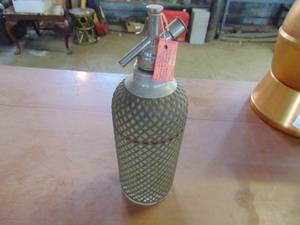 lot 3073 image: Large Seltzer Bottle