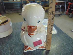 lot 3075 image: Halls Duck Cookie Jar