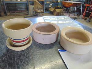 lot 3076 image: Selection of Smaller Crocks