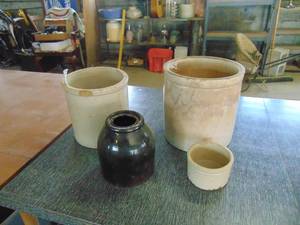 lot 3084 image: Selection of Crocks for Decor