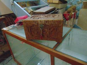 lot 3136 image: Folk Art Wooden Box