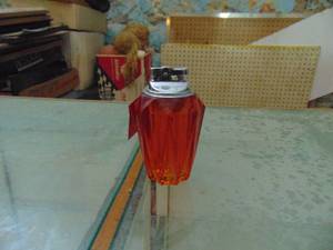 lot 3140 image: Red Glass Table lighter