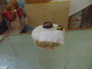 lot 3159 image: Small Oil Lamp Base