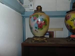 lot 3163 image: XL Oil Lamp Base