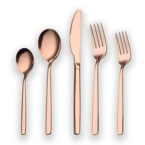 lot 8004 image: Berglander 20 Piece Titanium Rose Gold Plated Stainless Steel Flatware Set, 20 Pieces Silverware Set, Copper Color Cutlery Sets, Service for 4 (shiny Copper)