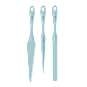 lot 8433 image: Nordic Ware Bundt Finishing Tool Kit