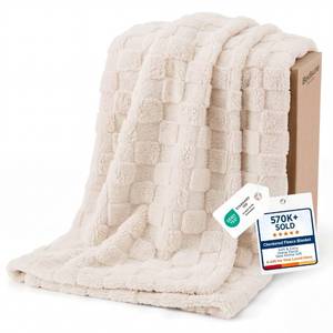 lot 14260 image: Bedsure GentleSoft Cream Throw Blanket for Couch - Checkered Fleece Blankets Gifts for Kids Girls, Cute Soft Cozy Throw for Bedroom Home Decor Gifts, 50x60 Inches