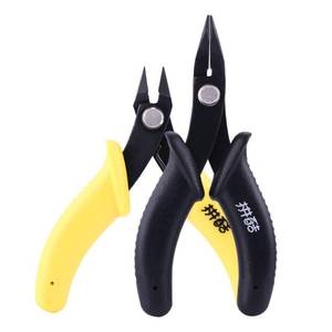 lot 8062 image: Piececool 3D Metal Model Kits Tools Set, 2Pcs Mini Flat Nose Plier Nipper DIY Tool for 3D Metal Puzzle Model Kit Jigsaw Assembling