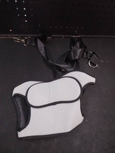 lot 6340 image: VR Virtual Reality Head Harness