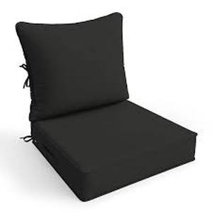lot 9645 image: Outdoor Seat Cushion Set
