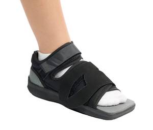 lot 2069 image: United Ortho Post-Op Shoe - Orthopedic Adjustable Recovery Shoe For Broken Foot or Toe, Post Surgery, Lightweight Medical Shoe, Left or Right Foot, (Womens Small)