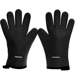 lot 4387 image: KITCHEN PERFECTION Silicone Smoker BBQ Gloves - Heat Resistant Oven Mitts