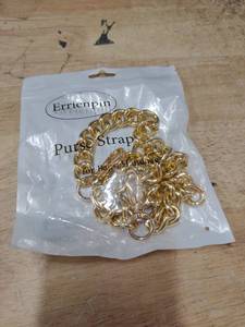 lot 14179 image: Gold Tone Curb Chain Strap with Carabiners