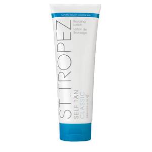lot 20446 image: St.Tropez Gradual Tan Classic Daily Firming Lotion, Gradual Sun Kissed Glow, Vegan, Natural & Cruetly-Free, 6.7 Fl Oz