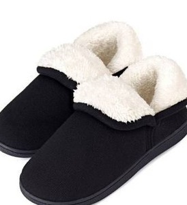 lot 17995 image: VONMAY Womens Fuzzy Slippers Booties Indoor Outdoor House Shoes, Size 36-37
