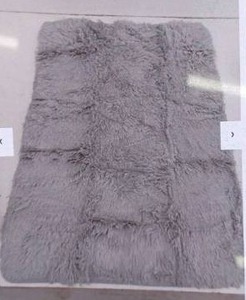 lot 18014 image: Grey Shag Rug 23x33 (2 Pack)