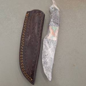 lot 18075 image: MHSCutlery Handcrafted Hunting Knife with Damascus Blade and Leather Sheath, 8 Inch