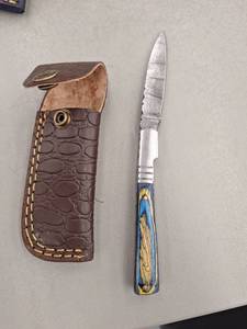 lot 18129 image: MHSCutlery Handcrafted Fixed Blade Knife Damascus Steel Blue Wood Handle with Leather Sheath, 8 Inch