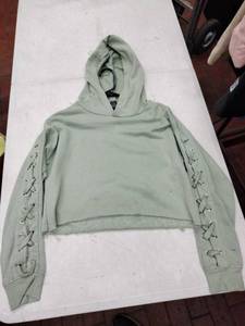 lot 63333 image: Rue21 Cropped Sweater with Lace Up Sleeves - S