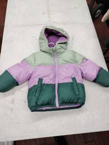 lot 63345 image: Swiss Tech Toddler Heavyweight Puffer Jacket - 18M
