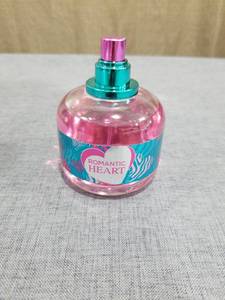 lot 1892 image: Romantic Heart Fragrance Spray Perfume Bottle
