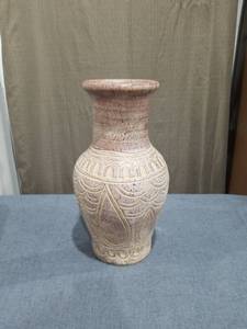 lot 1915 image: Decorative Vase with Carved Geometric Pattern