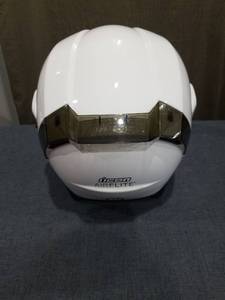 Icon Airflite Helmet - Size Medium - Gloss White Size Medium 57-58 cm