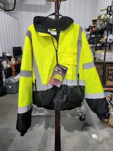 lot 1998 image: Majestic MSAFE 75-1313 High Visibility Bomber Jacket Type R Waterproof Size 4XL