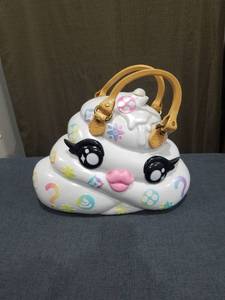lot 2937 image: POOPSIE POOEY PUITTON  CARRYING CASE PURSE