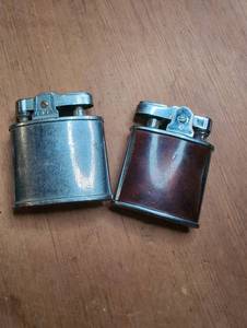 lot 1501 image: Tabletop Lighters Continental and Buck - 2 ct