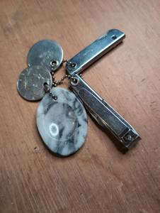 lot 1511 image: Keychain Set Trim Multi-Tool with Marble and Stone Charms