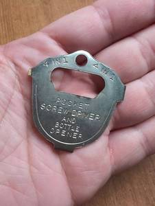lot 1515 image: 4 in 1 Pocket Screw Driver and Bottle Opener Welfare Fund Donor