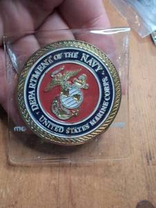 lot 2002 image: United States Marine Corps Department of the Navy Seal Medallion