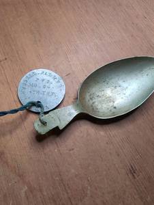 lot 2010 image: Bussett Palmer PVT MG Co 4th INF Military Spoon with ID Tag