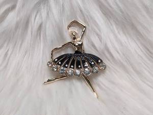 lot 3102 image: Ballerina PinBrooch