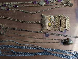 lot 3402 image: Fashion Jewelry Lot Owl Pendant, Acorn  Chains Necklaces - 6 ct