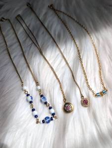 lot 3405 image: Short Chain Fashion Necklace Lot Rose Locket, Blue White Porcelain, Rose Heart Blue Striped Beads - 4 ct
