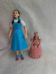 Wizard of Oz Figures: Dorothy and Glinda&nbsp;