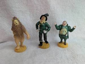 lot 2508 image: Loews Pens 1966 MGM Turner Wizard of Oz Character Figurines&nbsp 3 ct