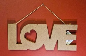 lot 169 image: LOVE Wooden Wall Art Hanging Decoration Letter Sign