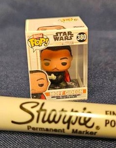 lot 228 image: Bitty Funko Pop Star Wars Moff Gideon 380