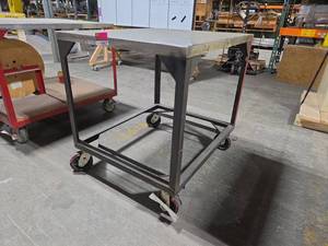 lot 6827 image: Steel Work Table Cart w Casters
