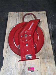 lot 6838 image: Reelcraft Hose Reel w Handle - Model 2Z865B&nbsp