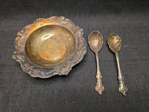 lot 1332 image: Gorham Silver Ornamental Bowl with 2 Serving Spoons