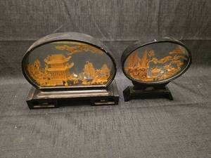lot 1334 image: 2 Lacquered Oval Decorative Plaques with Asian Landscape Scene Made in China