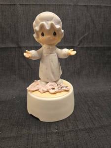 lot 1348 image: Precious Moments You Have Touched So Many Hearts Figurine 112577