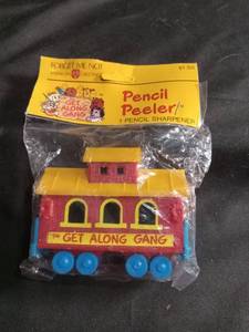 lot 6823 image: Pencil Peeler Get Along Gang 1 Pencil Sharpener